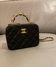 Chanel 盒子（原價$37xxx)