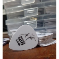 0.76mm signature synyster gates guitar pick
