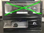 [高品質收藏，95%新] Mercedes Benz CLA Coupe (Mountain Grey) A Class (digital White Metallic) 1:18 toy car 奔馳模型車