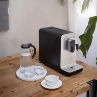 義大利 SMEG 全自動義式咖啡機 耀岩黑