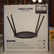 Brand new - WAVLINK AC1200 dual band full gigabit router