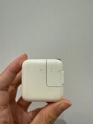 Apple 10W 原廠充電器 型號A1357