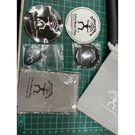 A aNueNue Accessory Kit As Shown