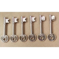 Key for Grill Door Lock Sun Hook Lock Metal Door Kunci Pintu Grill Besi / (N16 W34 A12 P45 H22 E18 )