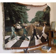 ＜現貨-披頭四 The Beatles純棉線毯＞Abbey Road 美式復古 掛布 掛毯 蓋毯沙發罩沙發毯地毯 床邊毯