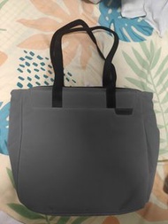 ALPAKA Metro Tote