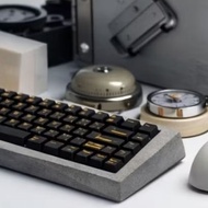 Custom Concrete 96% Keyboard Case (1 of 1)