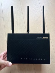 ASUS AC68U 無線路由器