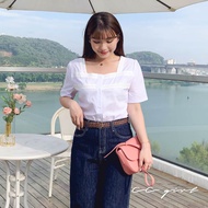 CCGIRL Versatile Classy Lace Square Neck Buttoned Top-Total 2 Colors-Suitable For L~5L < 31132 > Med