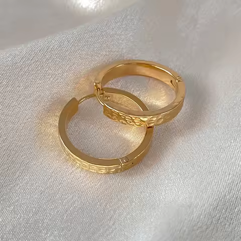 eManco Stainless Steel Stud Earrings fashion Round Earing For Women Men Ear Jewelry Stud Piercing Je