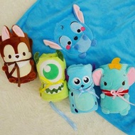 大鼻鋼牙 獸公司 毛毛 大眼仔 小飛象 dumbo 史迪仔 stitch chip n dale 午睡被 珊瑚絨 毛毯 冷氣被 怪 小金