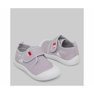 Children's shoes and sandals code A1-A50