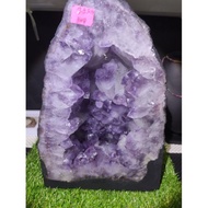 7.5kg Brazil Amethyst Cave Natural Crystal Cave Amethyst Cave Geodes Amethyst Cave Geodes Lucky Cave Crystal Ornaments Degaussing Crystal Lucky Ornament