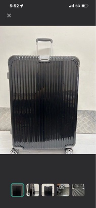For rent not for sale ： 行李箱出租 lugggagezone 29 吋行李箱 76 x 49 x 30cm  （90% new）