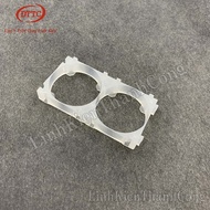 Set of 10 Plastic Battery Holder 33140 2P Clear Plastic