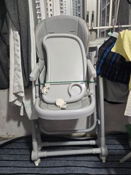 Bb餐椅