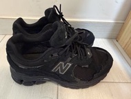 New Balance 2002R Gore-Tex Black Sneakers