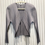 三宅一生基本款灰色外套（全新）