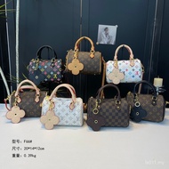 2026/Louis Vuitton/LV bag Underarm bag Female bag Shoulder bag Dress Baguette bag Lady bag Business 
