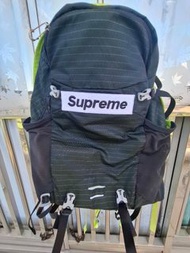 Supreme 25L背囊