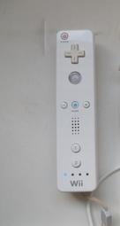 Wii 週邊配件 (原廠變壓器.感應條 動感強化器 左右手把控制器 色差線 直立架)