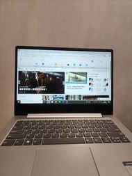 Lenovo ideapad 330S ( i3-7th Gen) (4gb Ram)