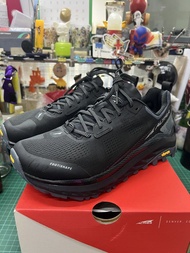Altra Olympus 4 行山鞋