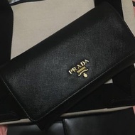 Prada woc