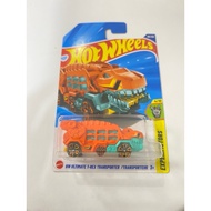 Hot Wheels HW ULTIMATE T-REX TRANSPORTER /TRANSPORTEUR LOT Q 2025