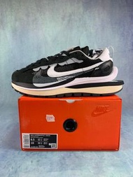 Sacai X Nike VaporWaffle 聯名解構黑白跑鞋 CV1363-001 (35-46碼)