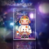 [AOWOBOX] Pop Mart 泡泡瑪特 MEGA SPACE MOLLY 400% 太空也入樽 手辦高透主題展示盒 展示箱 display box 亞加力 模型盒 亞加力展示盒