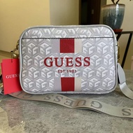 NEW GUESS Monogramm Crossbody Bag Sling Bag 2305801