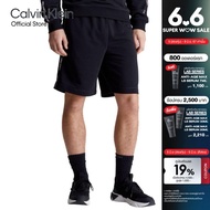 CALVIN KLEIN กางเกงขาสั้นผู้ชาย Essentials ทรง Regular รุ่น 4MS4S851 001 - สีดำ