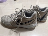 Nike Sabrina 1