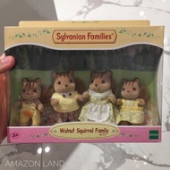 SYLVANIAN FAMILIES Sylvanian Family Walnut Squirrel Family