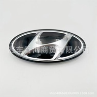 86310-G8100 sesuai untuk label gril tengah Hyundai 86310 G8100 pengeluar alat ganti automotif.