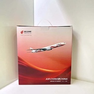 1/200 Air China Boeing 777-300ER Airplane Model Number B-2006 Domestic Airplane Love CHINA Painting 