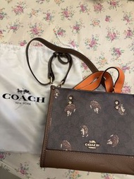 Coach 刺蝟手袋 Coach DEMPSEY TOTE 22 IN SIGNATURE CANVAS WITH HEDGEHOG PRINT