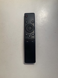 全新SAMSUNG 三星電視機智能遙控器，型號BN59-01259D，兼容於全部型號的三星電視，無需配對可直接使用，贈2個AA電池，靈敏度高。平售55元。