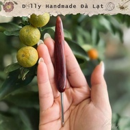 6th generation That Cham Phuong wooden fish crochet needles - rosewood - Dolly Wool Shop (genuine wo