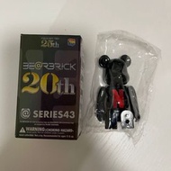 <Ohtoys> 日版 BEARBRICK Series 43 隱藏版 Netflix 100% 全1款 Vag Be@rbrick