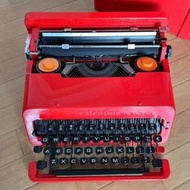 古董 意大利 Olivetti Valentine 奧利維蒂情人 經典絕版打字機 1969