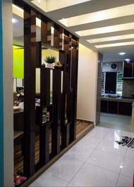Pole Deco divider for dining room