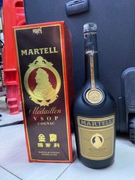金牌馬爹利酒（1.5L)
