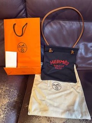 全新 Hermes Aline grooming bag