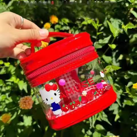 Cute cartoon character hello Kitty Korean amuse co-branded portable makeup bag cute creative bucket 