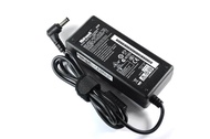 3.42A ดาวเทียม19V สำหรับ A100ดาวเทียม Toshiba A105 A110 A130 A135 A200 A205 A215 L10 L20 L25 L30แล็ปท็อปอะแดปเตอร์ AC ชาร์จไฟพาวเวอร์ซัพพลาย