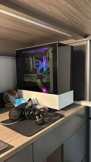 ROG Strix 3070 白色主題桌上型電腦