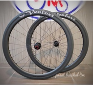 Venfort performance 50D carbon Disc wheelset