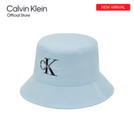 Calvin Klein หมวกบักเก็ตผู้ชาย รุ่น HX0306 494 ทรง MONO BUCKET HAT - สีฟ้าอ่อน